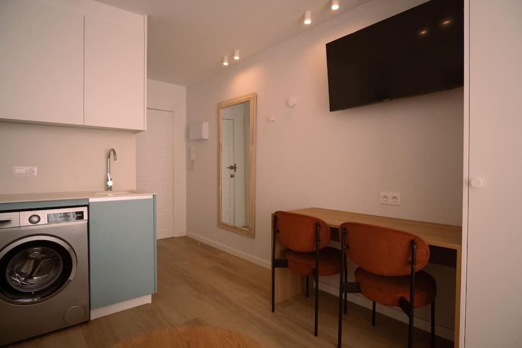 Spectacular Renovated Studio Facing The Sea Apartment Valencia Exterior photo
